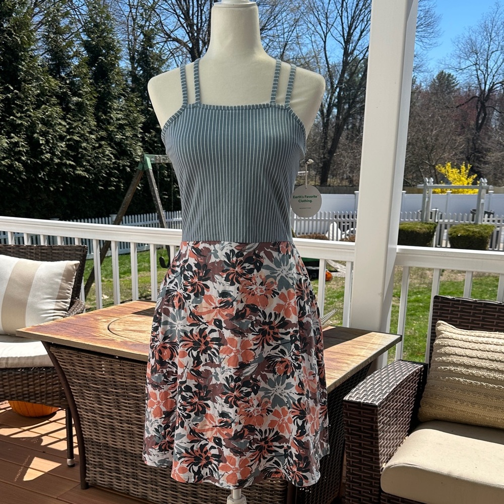 NWT Pact Organic Lake Blossoms/Lake Stripe Fit & Flare Strappy Dress
